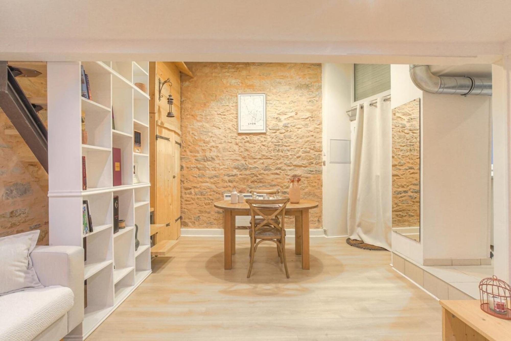 Duplex De Caractere En Hypercentre Apartment Lyon Bagian luar foto